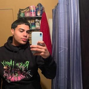 Meet your Posher, Raymond